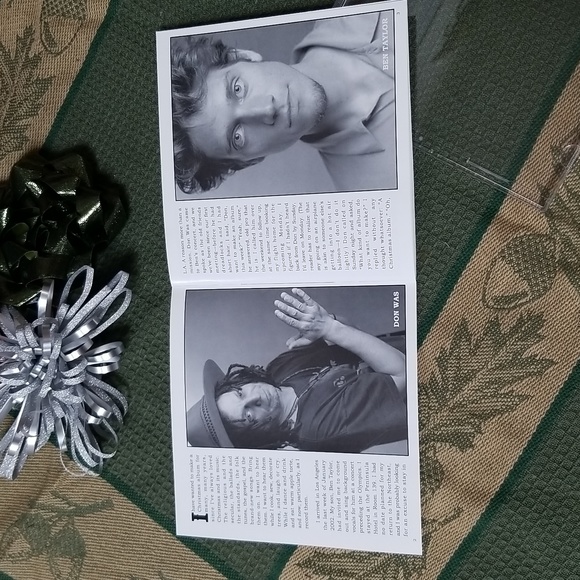 🎄CARLY SIMON CHRISTMAS CD - Picture 6 of 7